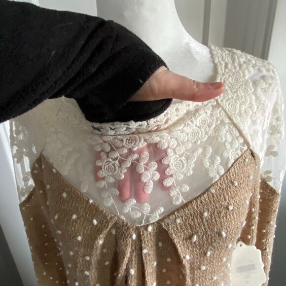 Altar'd State Light Brown and Ivory Lace Tunic sz S Cottagecore Peasant Granola - Picture 2 of 11